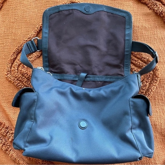 Coach Baby Messenger Diaper Bag (Navy) Large Nylon Crossbody Shoulder Diaper Bag - Picture 5 of 9